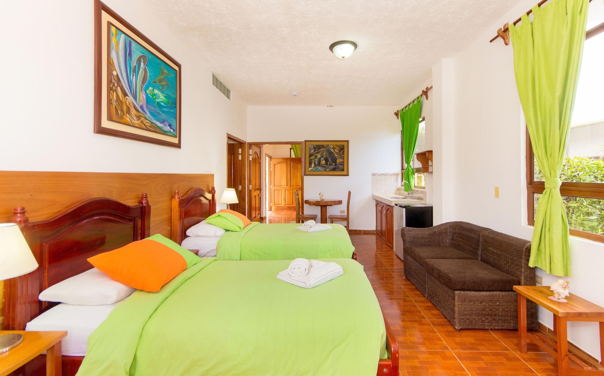 Hotel Twin Galapagos Пуэрто-Айора Экстерьер фото