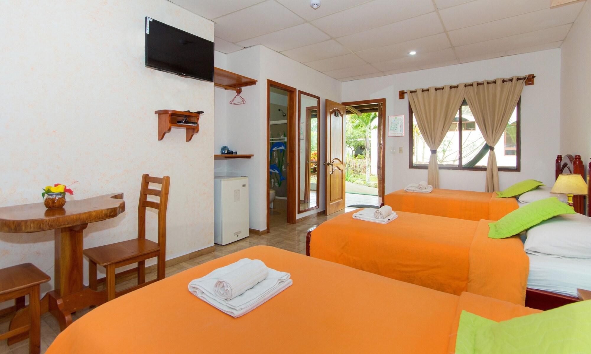 Hotel Twin Galapagos Пуэрто-Айора Экстерьер фото