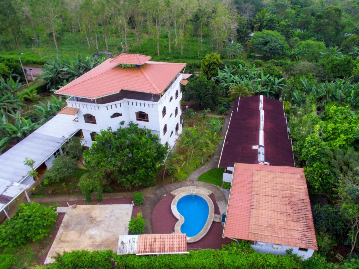 Hotel Twin Galapagos Пуэрто-Айора Экстерьер фото